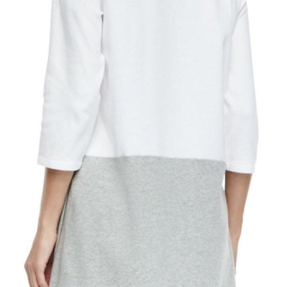 JOAN VASS Colorblock Heathered Gray and White
